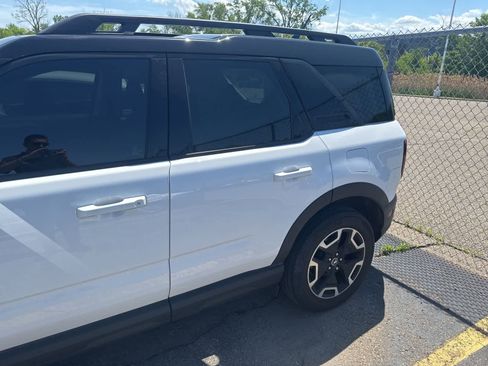 Used 2023 Ford Bronco Sport Outer Banks w/ Tech Package AWD/4WD image 21