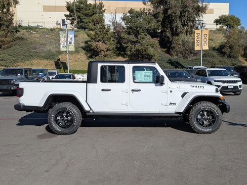 New 2026 Jeep Gladiator Willys image 2