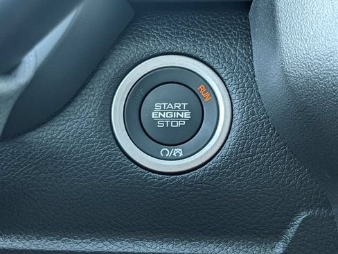 New 2026 RAM 3500 Laramie AWD/4WD image 27