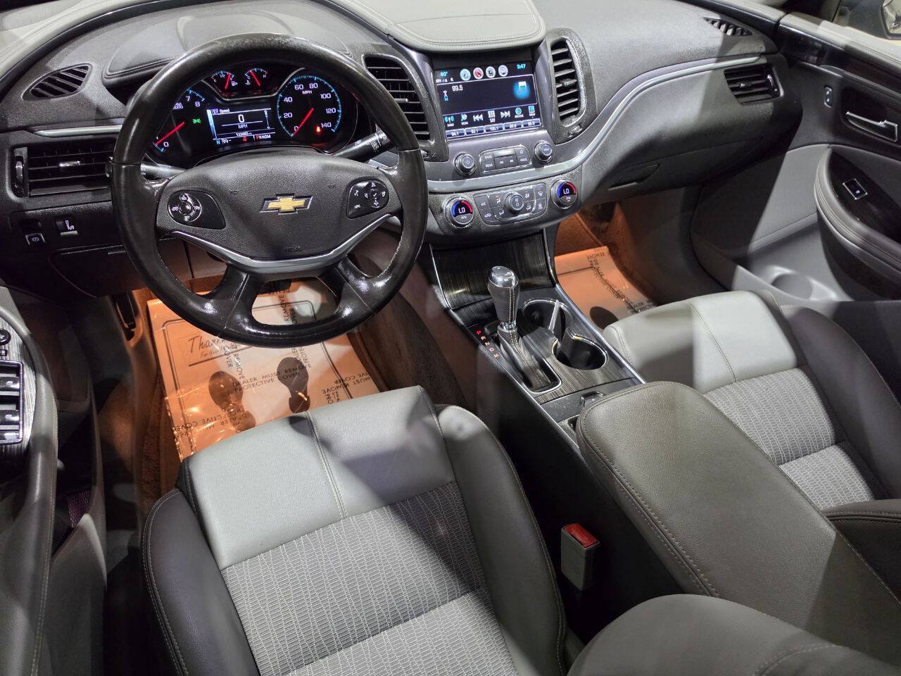Used 2019 Chevrolet Impala LT FWD image 28