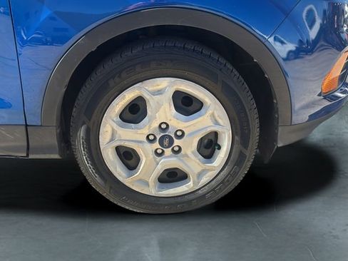 Used 2019 Ford Escape S image 9