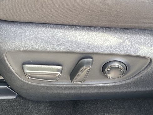 Certified 2025 Toyota RAV4 XLE w/ Convenience Package FWD image 29