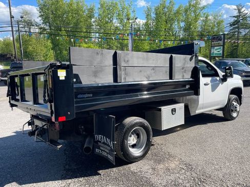 Used 2025 Chevrolet Silverado 3500 W/T w/ WT Convenience Package AWD/4WD image 7