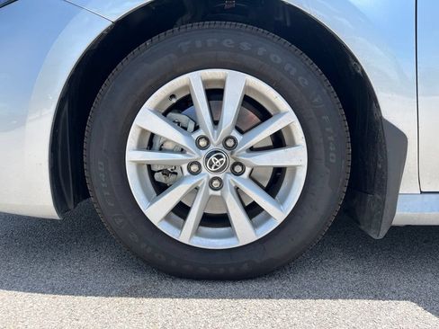 Used 2026 Toyota Camry LE w/ Convenience Package FWD image 12