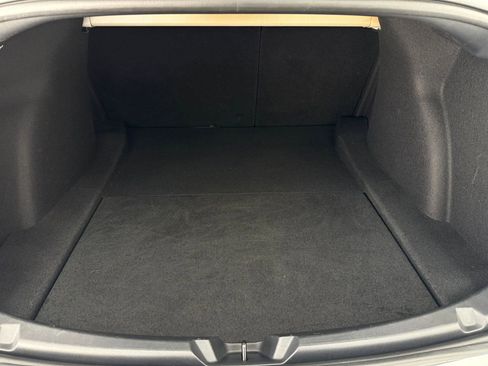 Used 2023 Tesla Model 3 Standard Range image 30