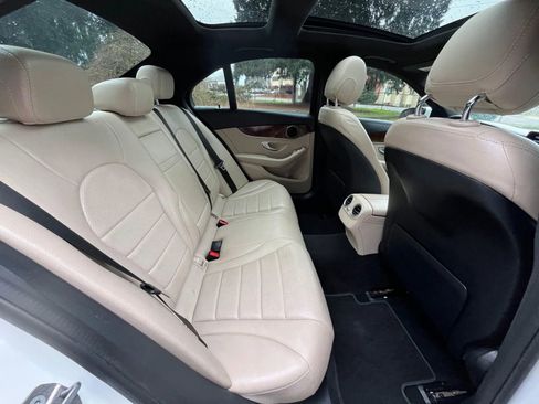 Used 2018 Mercedes-Benz C 300 Sedan image 11