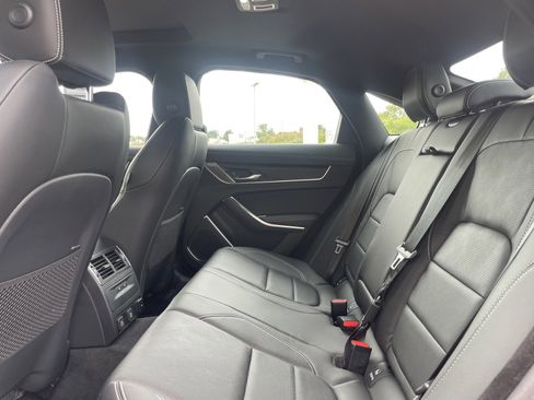 Used 2024 Jaguar XF R-Dynamic SE image 22