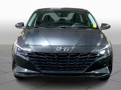 Used 2021 Hyundai Elantra SEL image 3