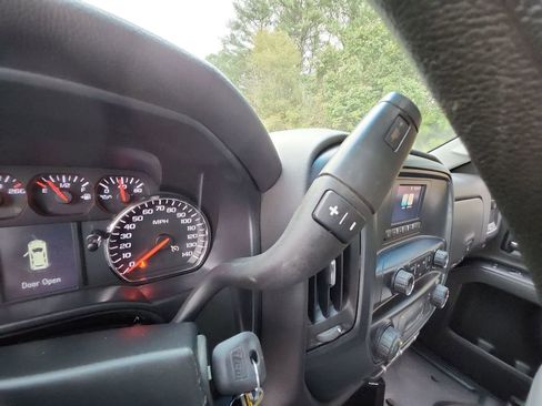 Certified 2016 Chevrolet Silverado 2500 W/T w/ Snow Plow Prep Package image 20