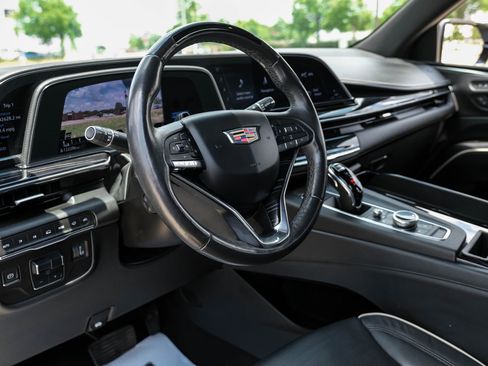 Used 2021 Cadillac Escalade Sport w/ Driver Assist Tech Package AWD/4WD image 3