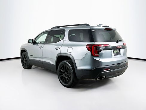 Used 2023 GMC Acadia SLT w/ Elevation Edition image 5