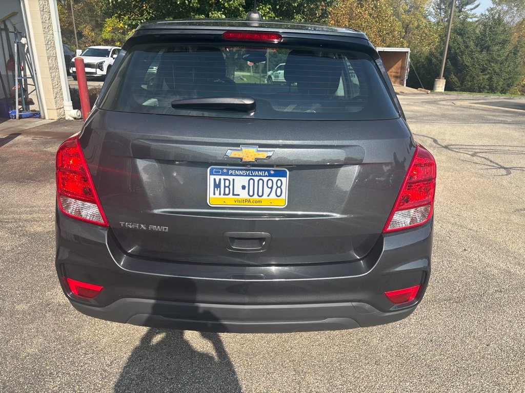 Used 2019 Chevrolet Trax LS AWD/4WD image 6