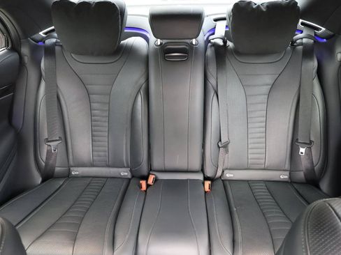 Used 2015 Mercedes-Benz S 550 Sedan image 23