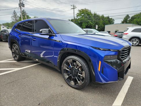 Used 2024 BMW XM AWD/4WD image 8