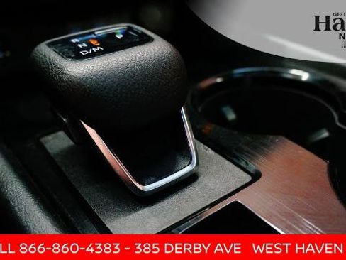 Certified 2024 Nissan Rogue SV w/ SV Premium Package AWD/4WD image 19