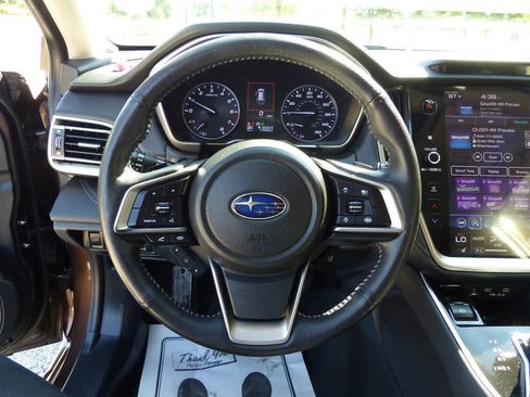 Used 2020 Subaru Outback Limited w/ Popular Package #2 AWD/4WD image 25