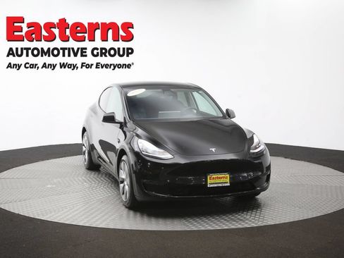 Used 2021 Tesla Model Y Long Range AWD/4WD image 45