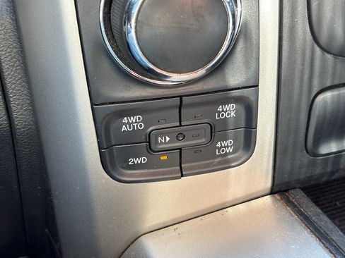 Used 2015 RAM 1500 Big Horn AWD/4WD image 26
