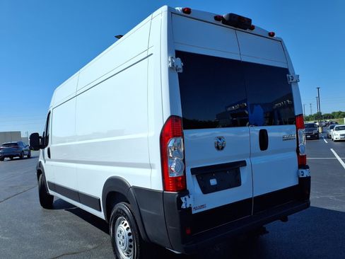 Used 2025 RAM ProMaster 2500 FWD image 25