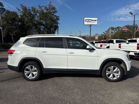 Used 2018 Volkswagen Atlas SEL image 2
