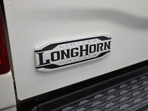 Used 2023 RAM 2500 Limited AWD/4WD image 5