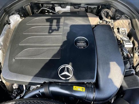 Certified 2022 Mercedes-Benz GLC 300 4MATIC image 34