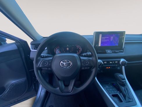 Used 2023 Toyota RAV4 XLE AWD/4WD image 12