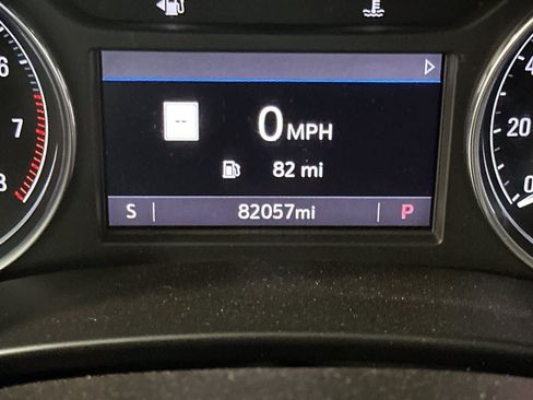 Used 2020 Buick Enclave Premium w/ Sun and Sites Package FWD image 29