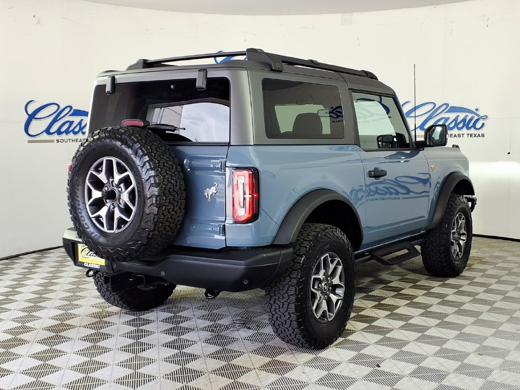 Used 2024 Ford Bronco Badlands AWD/4WD image 6