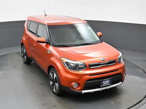 Used 2019 Kia Soul + FWD image 35