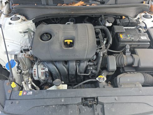 Used 2020 Kia Forte LXS image 17