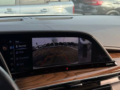 Used 2023 Cadillac Escalade Sport Platinum w/ LPO, ONYX Package image 7