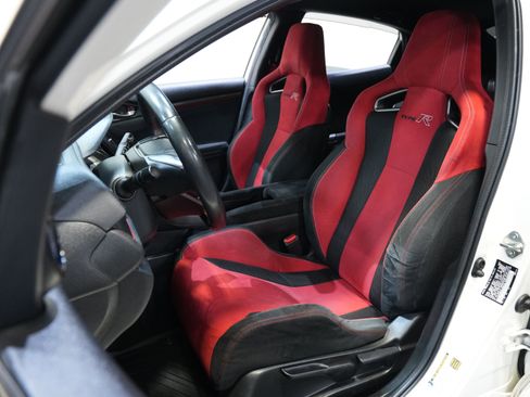 Used 2018 Honda Civic Type R image 28