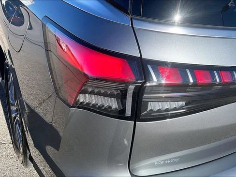 Certified 2025 INFINITI QX80 Sensory image 31