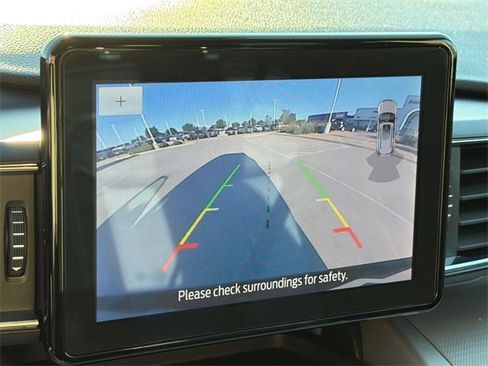 Used 2022 Ford Explorer XLT w/ Equipment Group 202A image 26