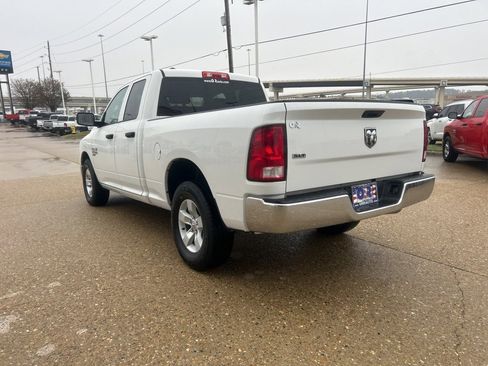 Used 2024 RAM 1500 Classic SLT image 8