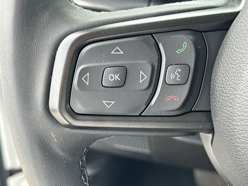 Used 2025 Jeep Gladiator Sport AWD/4WD image 24