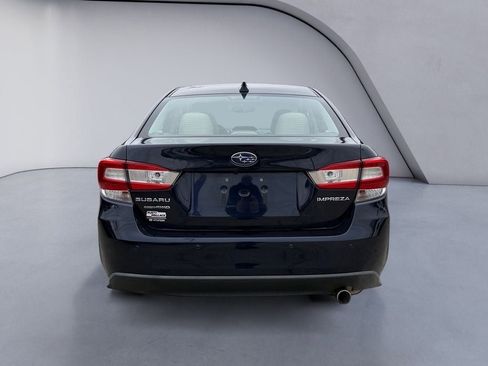 Used 2020 Subaru Impreza 2.0i Limited image 4