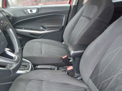 Used 2018 Ford EcoSport SE w/ SE Convenience Package image 7