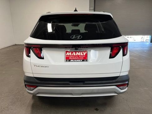 Used 2025 Hyundai Tucson SEL FWD image 4