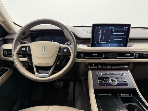 Used 2023 Lincoln Aviator Reserve w/ Equipment Group 201A image 26