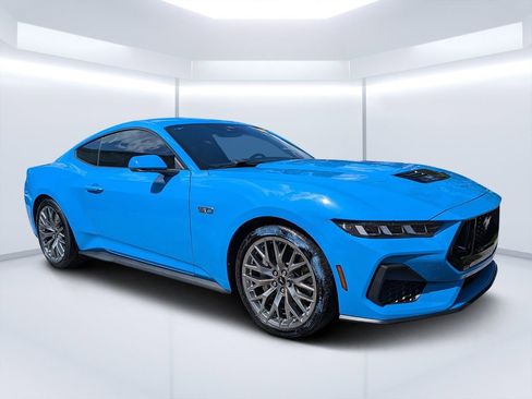 Used 2024 Ford Mustang GT Premium RWD image 1