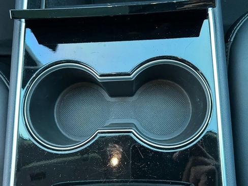 Used 2018 Tesla Model 3 image 32