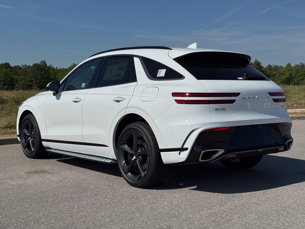 Used 2026 Genesis GV70 2.5T Sport Prestige AWD/4WD image 11