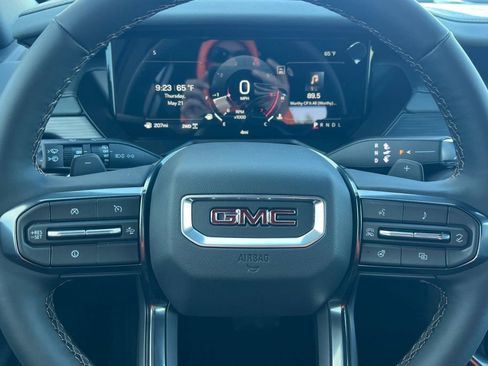 New 2026 GMC Acadia AT4 AWD/4WD image 21
