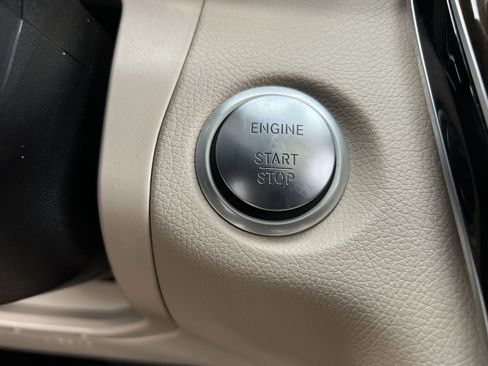 Certified 2019 Mercedes-Benz GLC 300 GLC 300 image 31