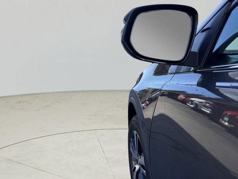 Used 2016 Toyota RAV4 XLE image 7