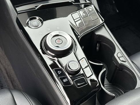 Used 2023 Kia Sportage EX image 22
