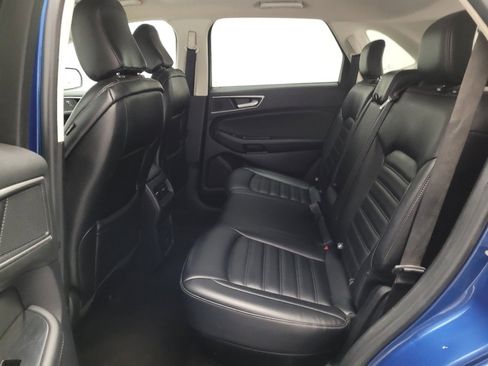 Used 2020 Ford Edge SEL FWD image 18
