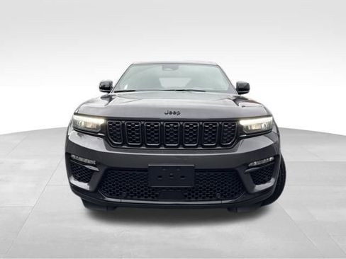 New 2025 Jeep Grand Cherokee Summit w/ Obsidian Package image 32